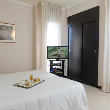 Panorama 4*
