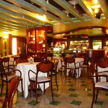 Panorama Szálloda 4*