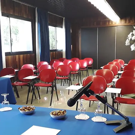 Ξενοδοχείο Panorama 4*