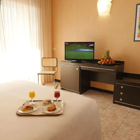 Panorama 4* 卡利亚里